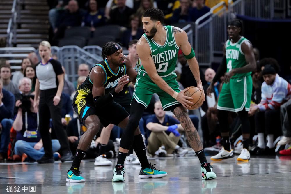 并在欧冠赛 并在欧冠赛