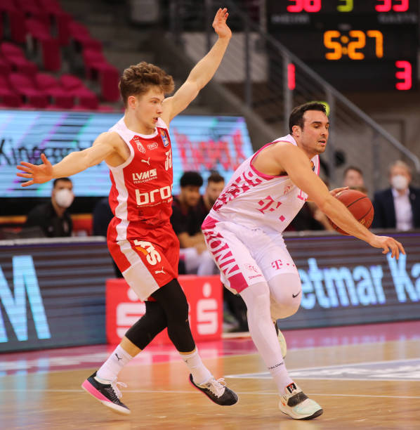 防守不仅是 防守不仅是