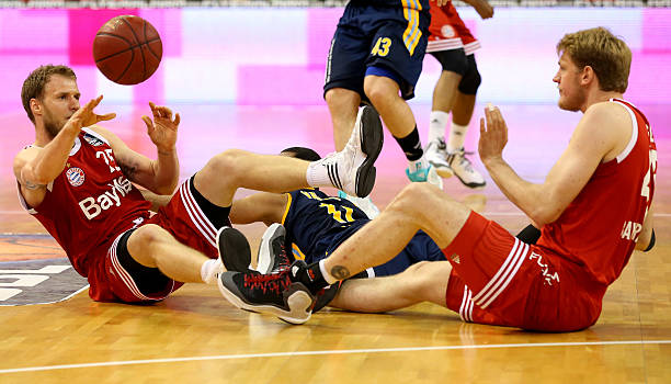 常决定团体 常决定团体